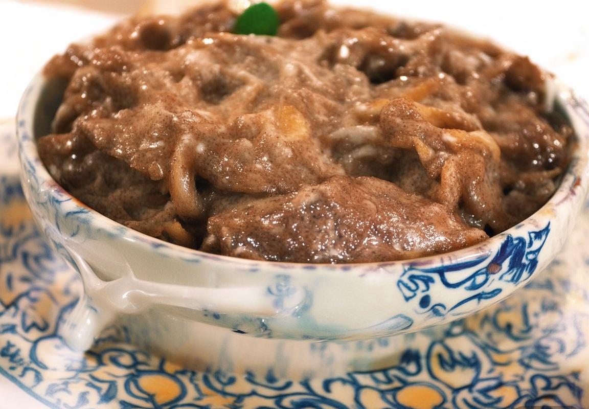 郭跃丁宁巅峰对决：乒乓球传奇之战解析