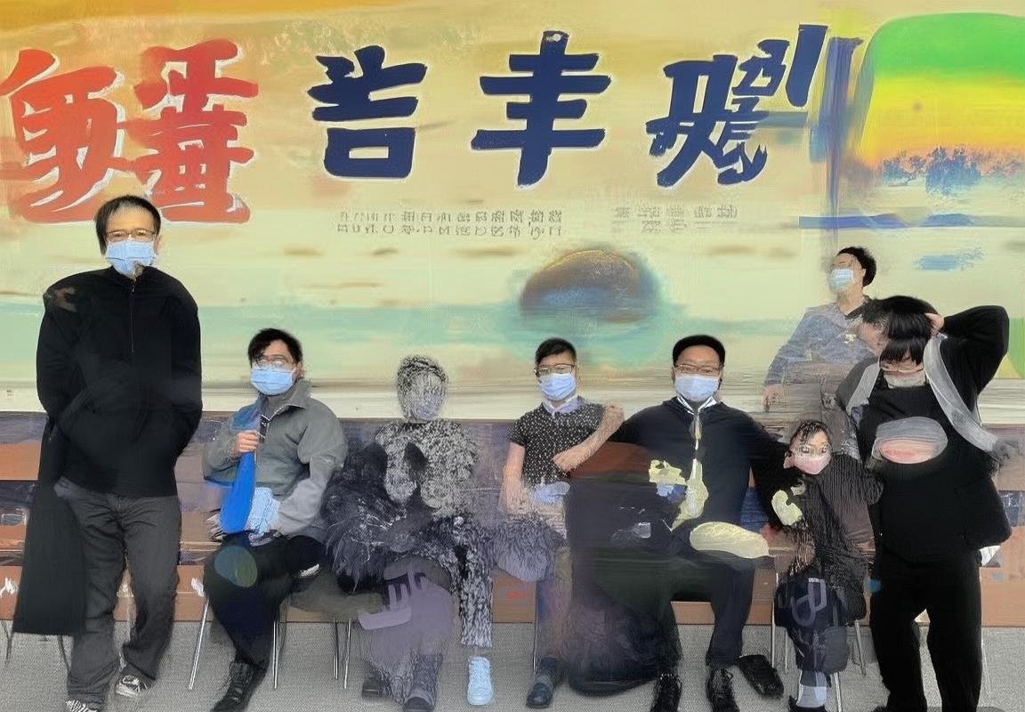 邓肯关键发挥助马刺逆转黄蜂，黄蜂快攻梦碎